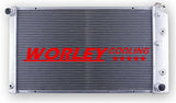 44mm Aluminum 3row Radiator for 1967-1980 68 69 70 71 72 73 74 75 76 77 78 79 80 GM / Chevy 28"