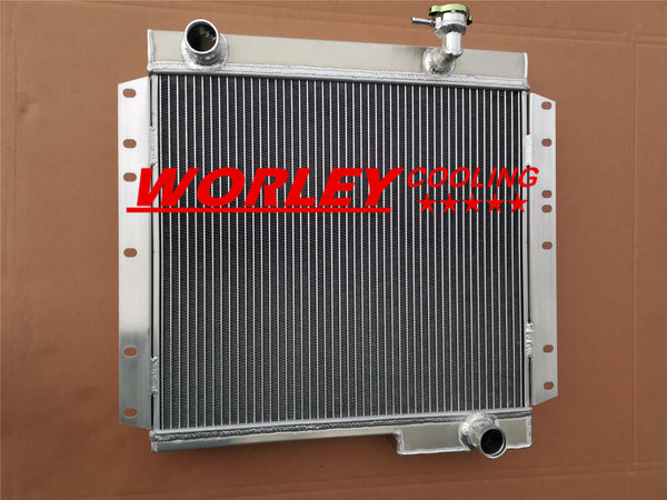 3 Rows Aluminum Radiator For Toyota LandCruiser FJ40 FJ45 1970-1975 70 71 72 73 74 75 3.9L F I6 Petrol Engine