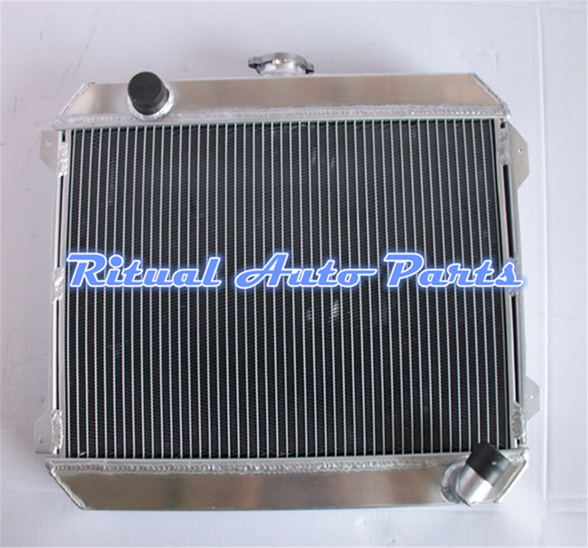aluminum radiator for DATSUN 610 200B 620 L20B 2.0 L4 Engine 76 77 78 ...